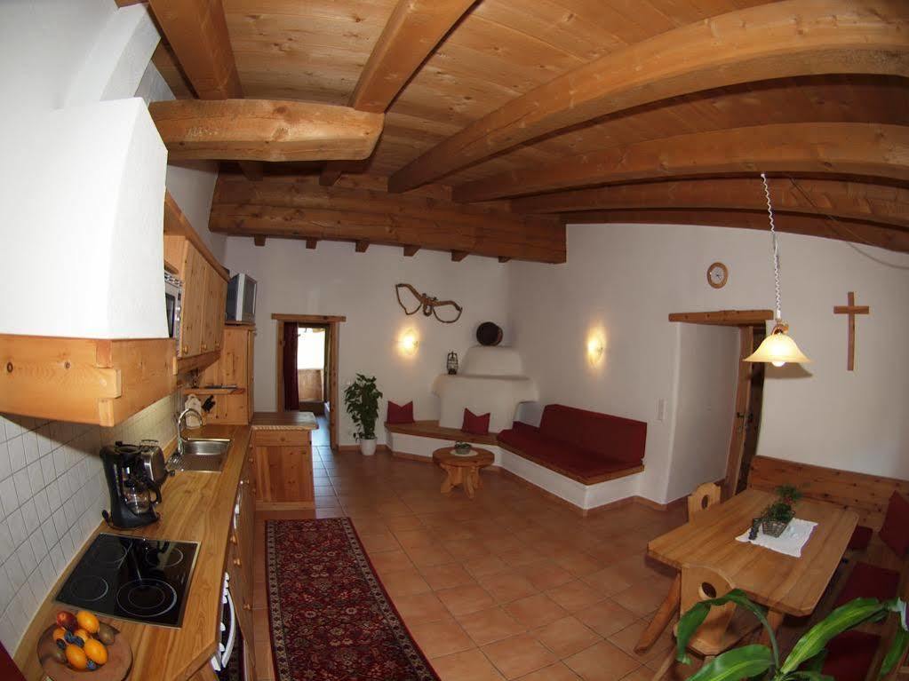 Kinderbauernhof Leneler Arzl im Pitztal Exteriér fotografie